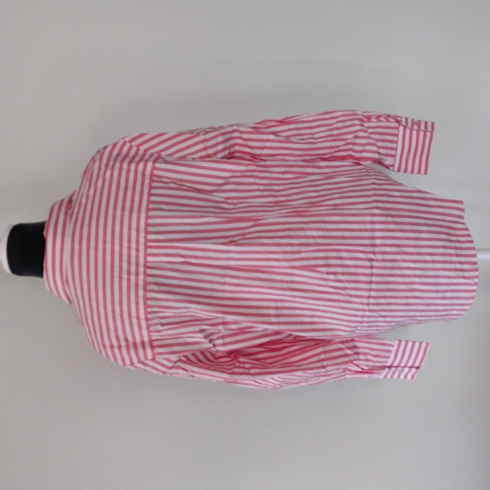 Francesca's Mi Ami Lorna Button Down Top. Size M - Picture 8 of 15